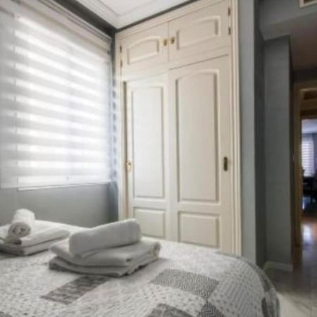 شقة Apartamento Estaciones قرطبة المظهر الخارجي الصورة